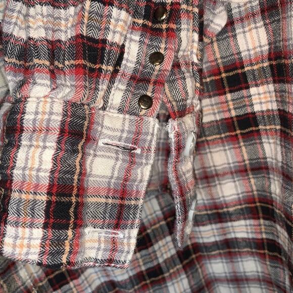 Twelve-O-Two Madison Cozy Soft Western Cowgirl Button-Down Women's Large - Picture 7 of 8